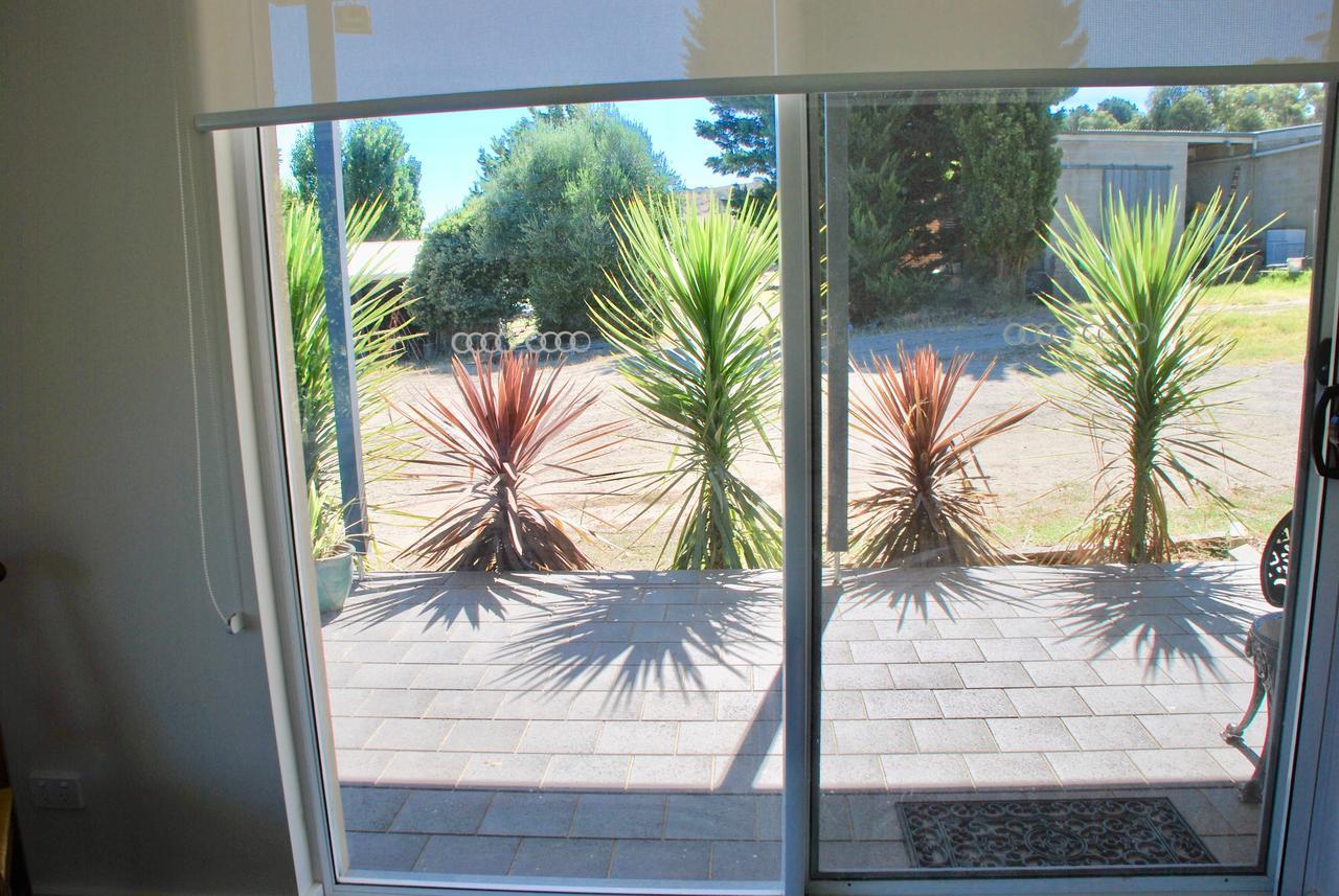 Back Valley Farmstay Bed And Breakfast Victor Harbor Esterno foto