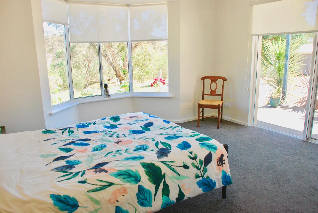 Back Valley Farmstay Bed And Breakfast Victor Harbor Esterno foto